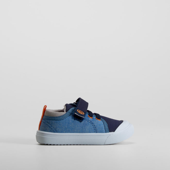 Zapatilla de lona velcro azul bebé BEPPI