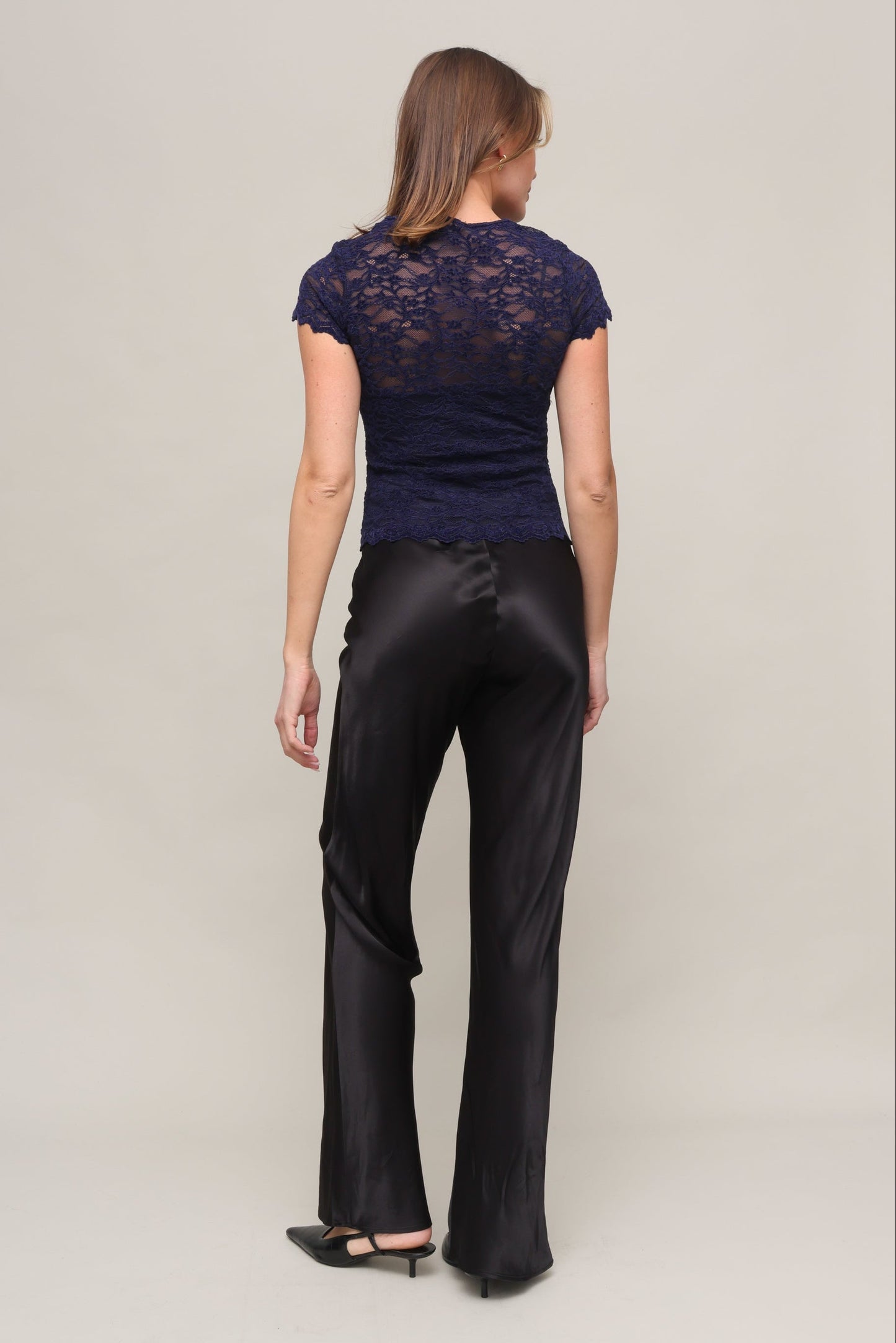 Lila lace top