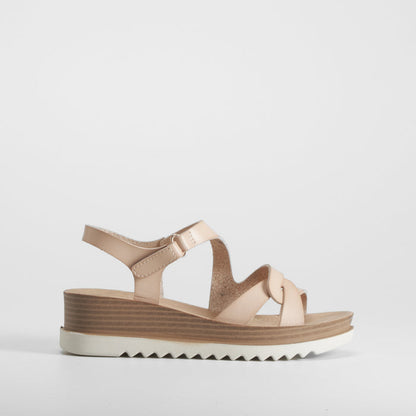 Sandalia de cuña beige SENDA ROAD