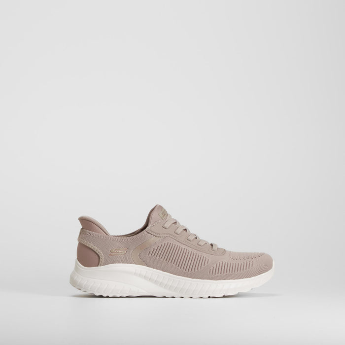 Zapatilla deportiva marrón suela blanca SKECHERS