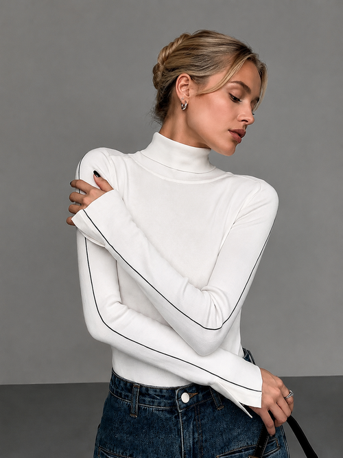 Contrast Piping Turtleneck Sweater
