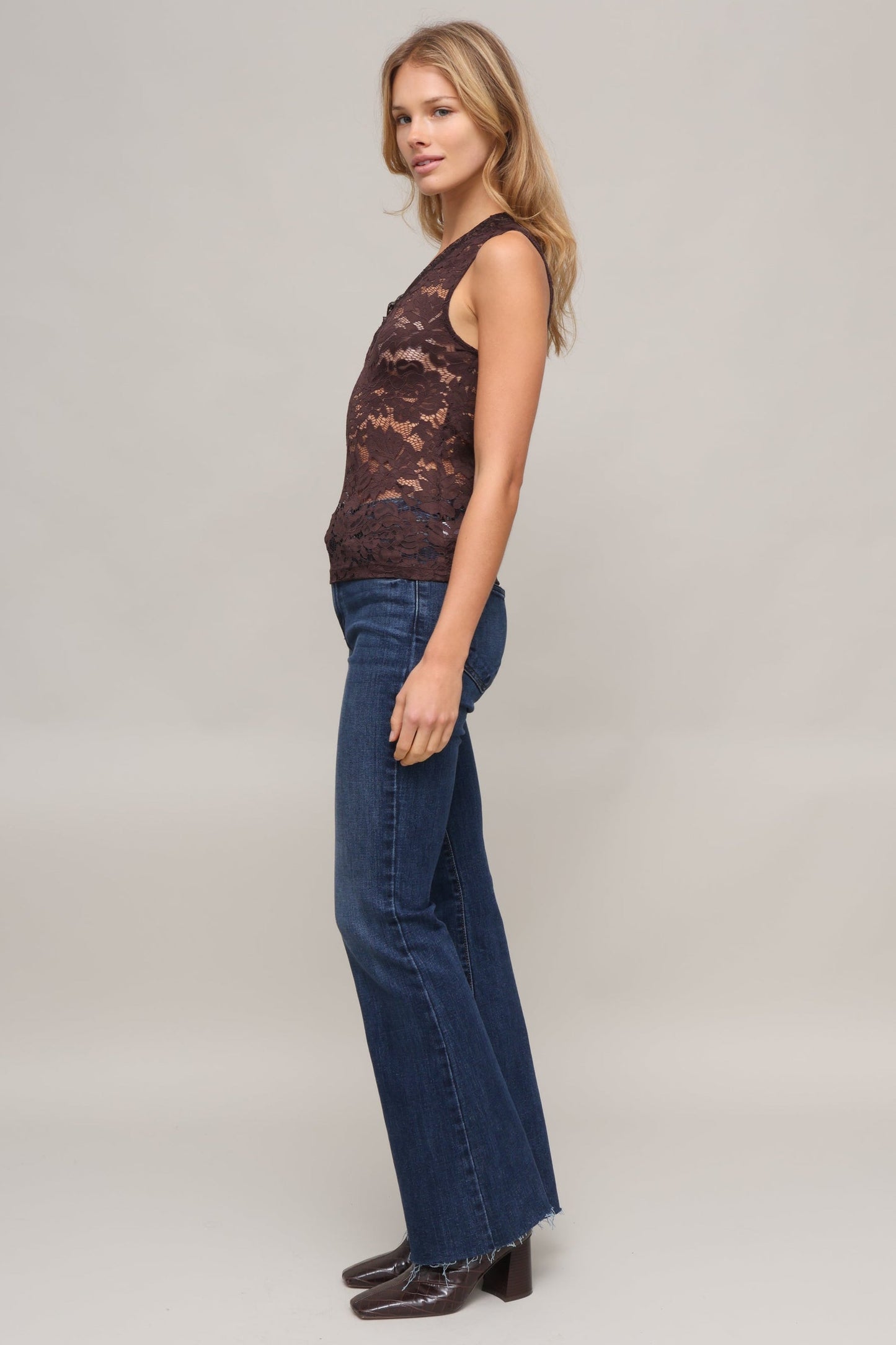 Candace V-Neck Lace tank