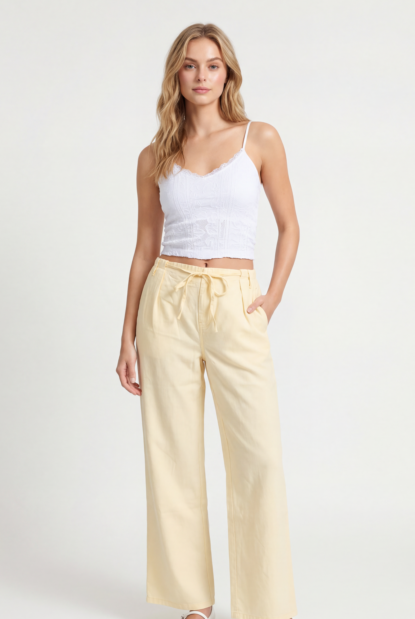 Capri Lace V Neck Crop Top