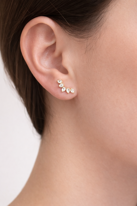 Claire Bezel Ear Claw
