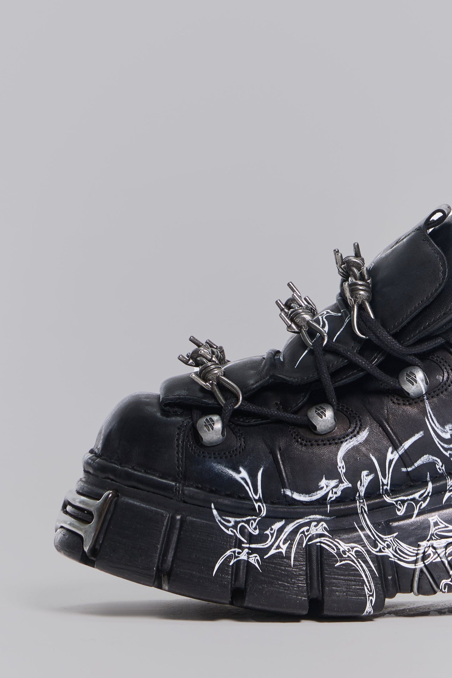 Glaive Tower Boots