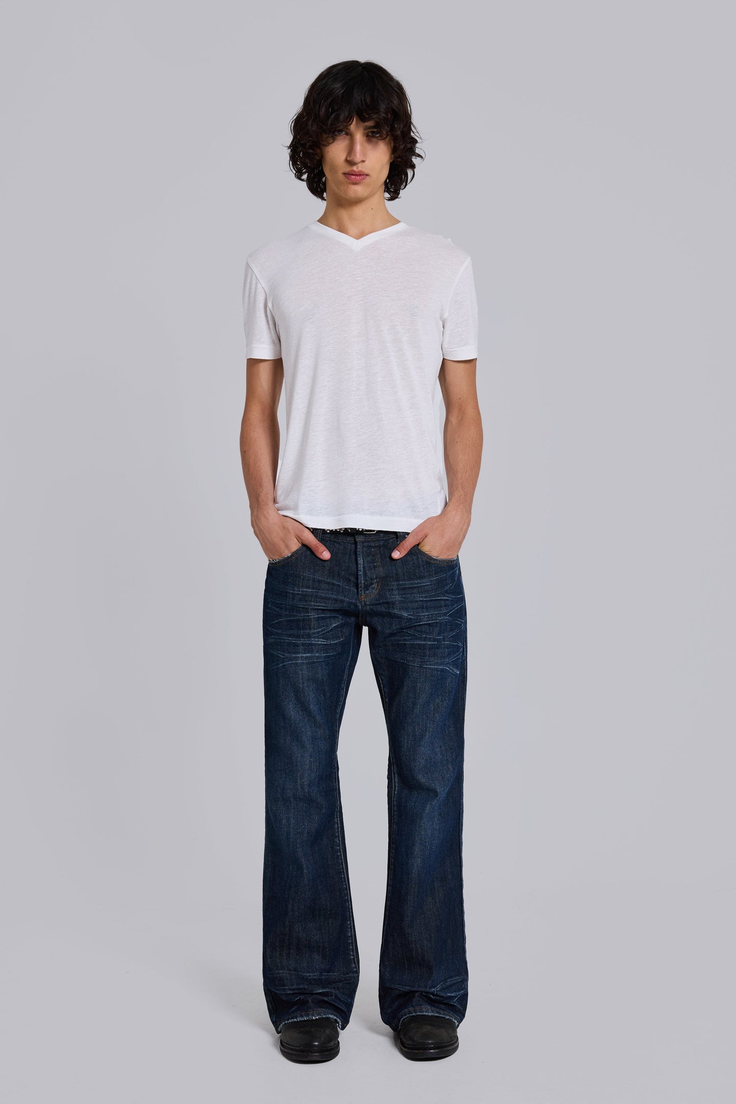 Linen V-Neck T-Shirt