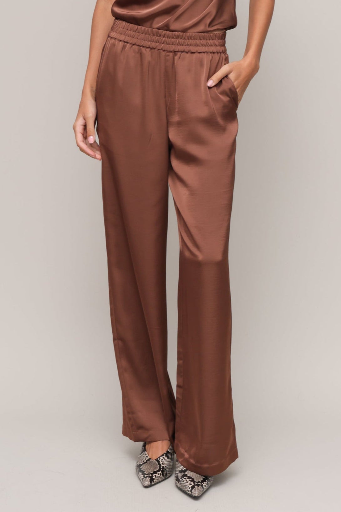 Layla Elastic Waist Pant