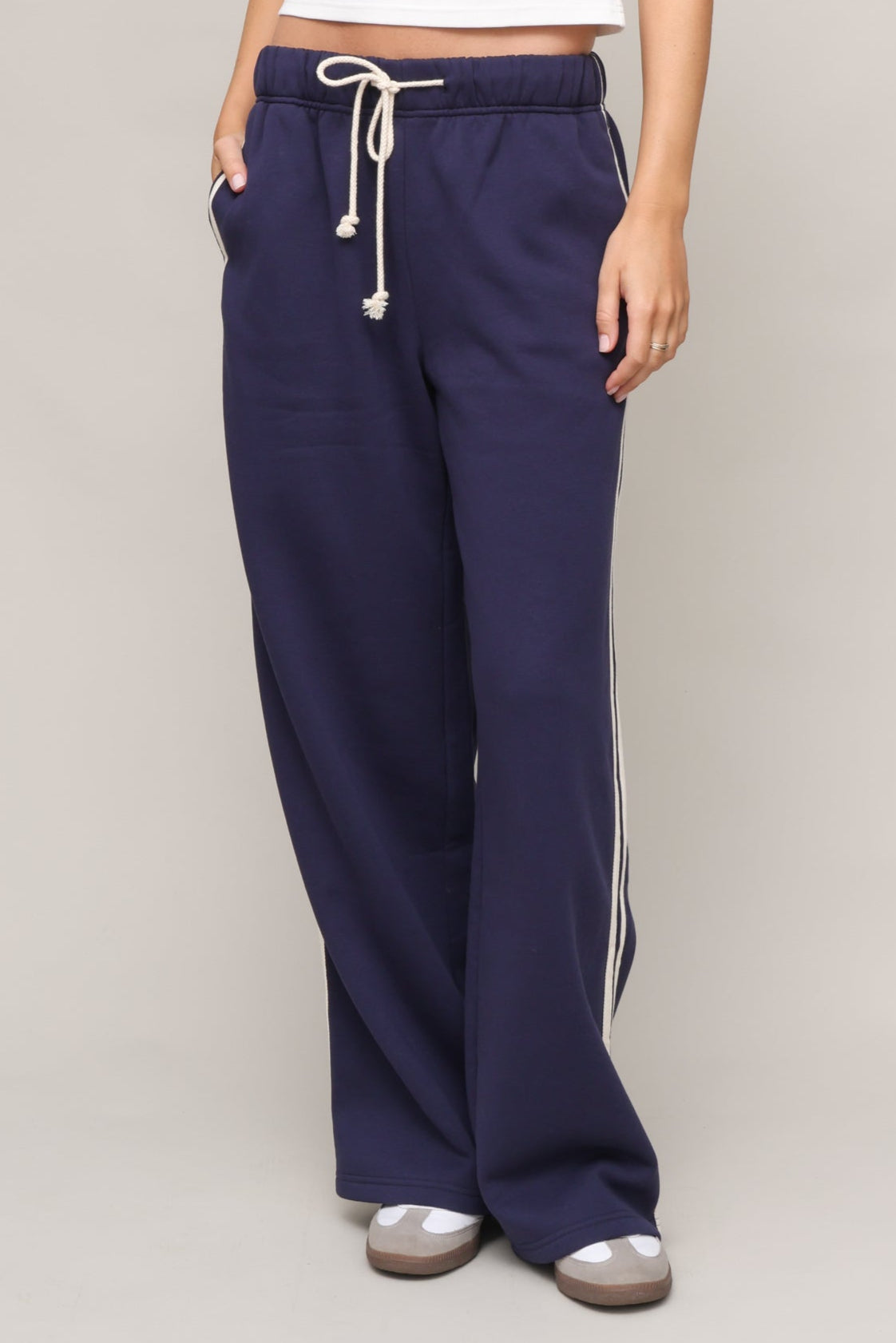 Line Up Striped Side Sweatpants