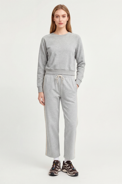 Lucia Travel Raglan