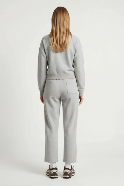 Lucia Travel Raglan