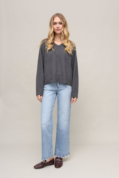 Mid Rise Slim Wide Leg