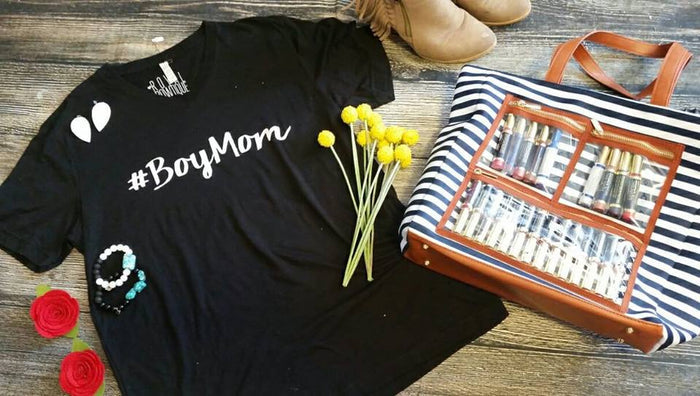 Boy mom Tee