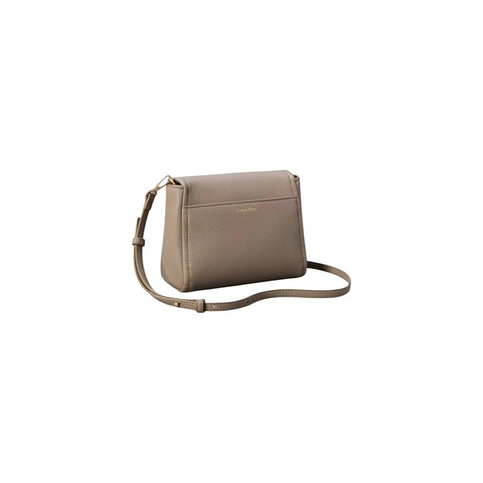 Calvin Klein Tasche EMBLEM HW PEBBLE CROSSBODY 20 (grau)