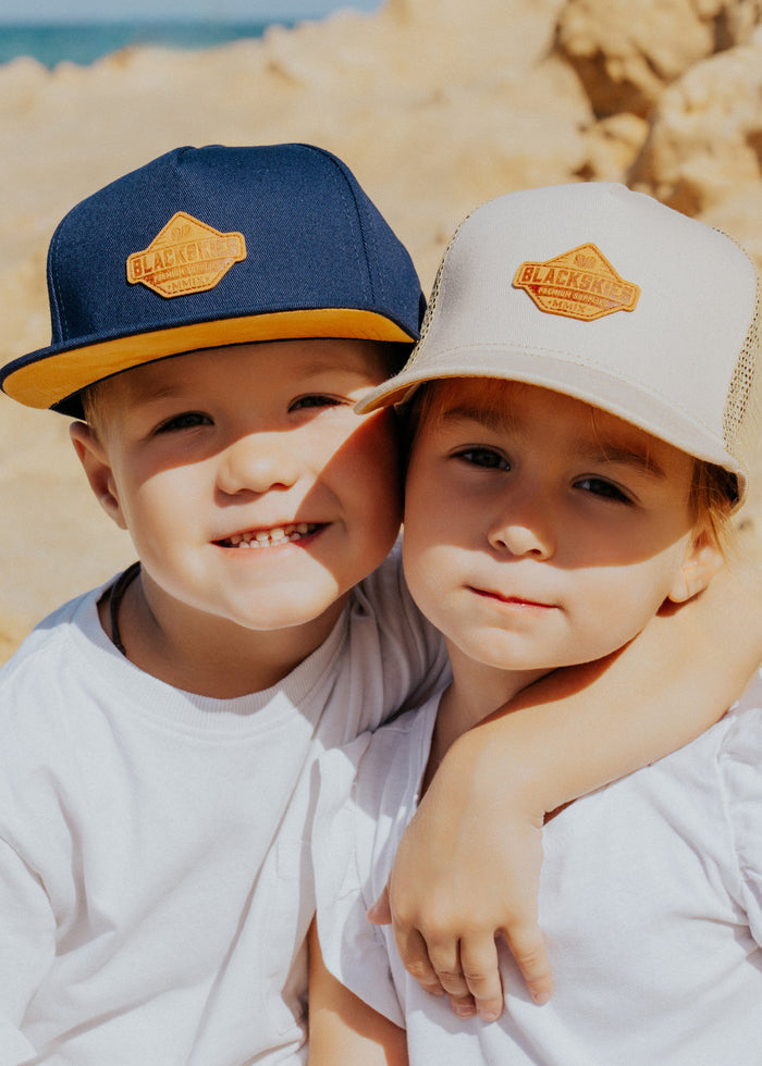Blackskies-Essentials-Snapback-Kids-Cap-Navy-blue-Navy-blue-Brown-Model