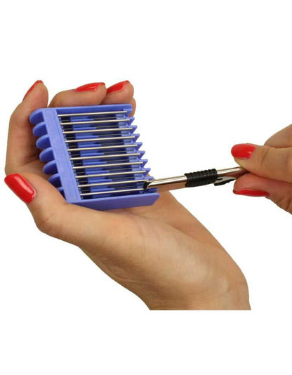 Blue razor blade cleaning tool for Feather Nape & Body Razor