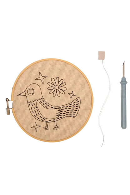 Kikkerland-Punch-Needle-Kit-Bird