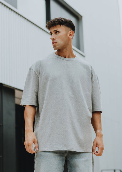 Blackskies-Basic-Oversized-T-Shirt-Gray-Men-Model-Outdoor