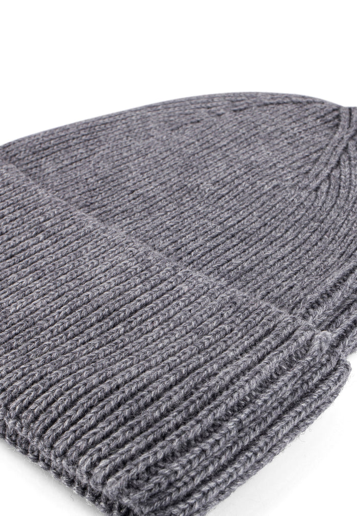 Blackskies-Race-Beanie-Grey-1